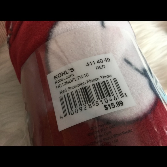 BOGO Home classics Kohl’s snowman fleece blanket - Picture 5 of 6